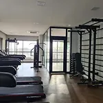 Studio Vila Madalena, Metro, Moderno
